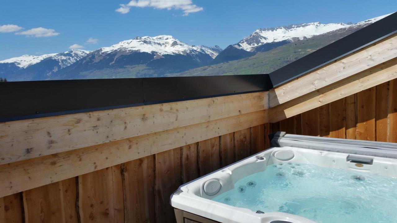 לינה וארוחת בוקר La Plagne-Tarentaise Chalet Hermine מראה חיצוני תמונה
